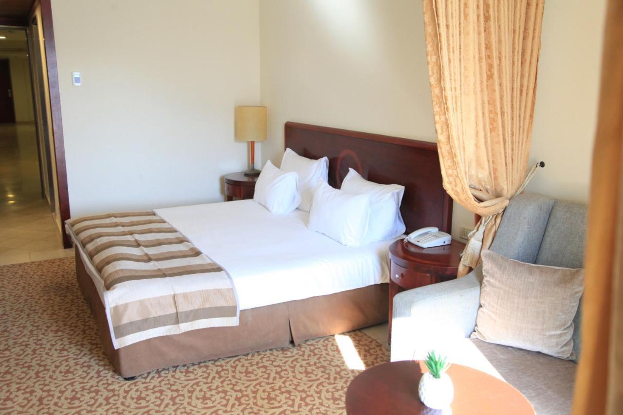 Royal Dead Sea - Hotel & Spa Ein Bokek Exterior photo